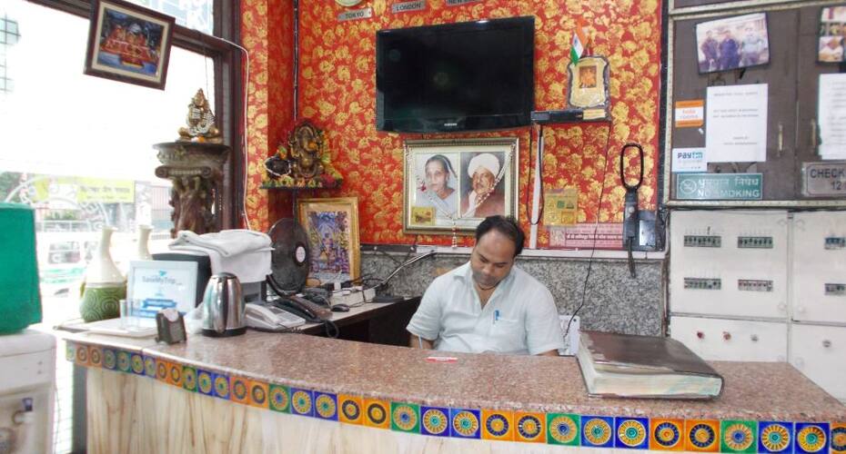 Hotel KG Palace DLX, New Delhi 3